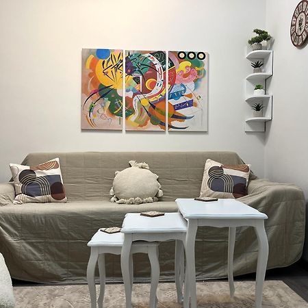 Main Street Retreat Apartment With Free Parking Saraybosna Dış mekan fotoğraf