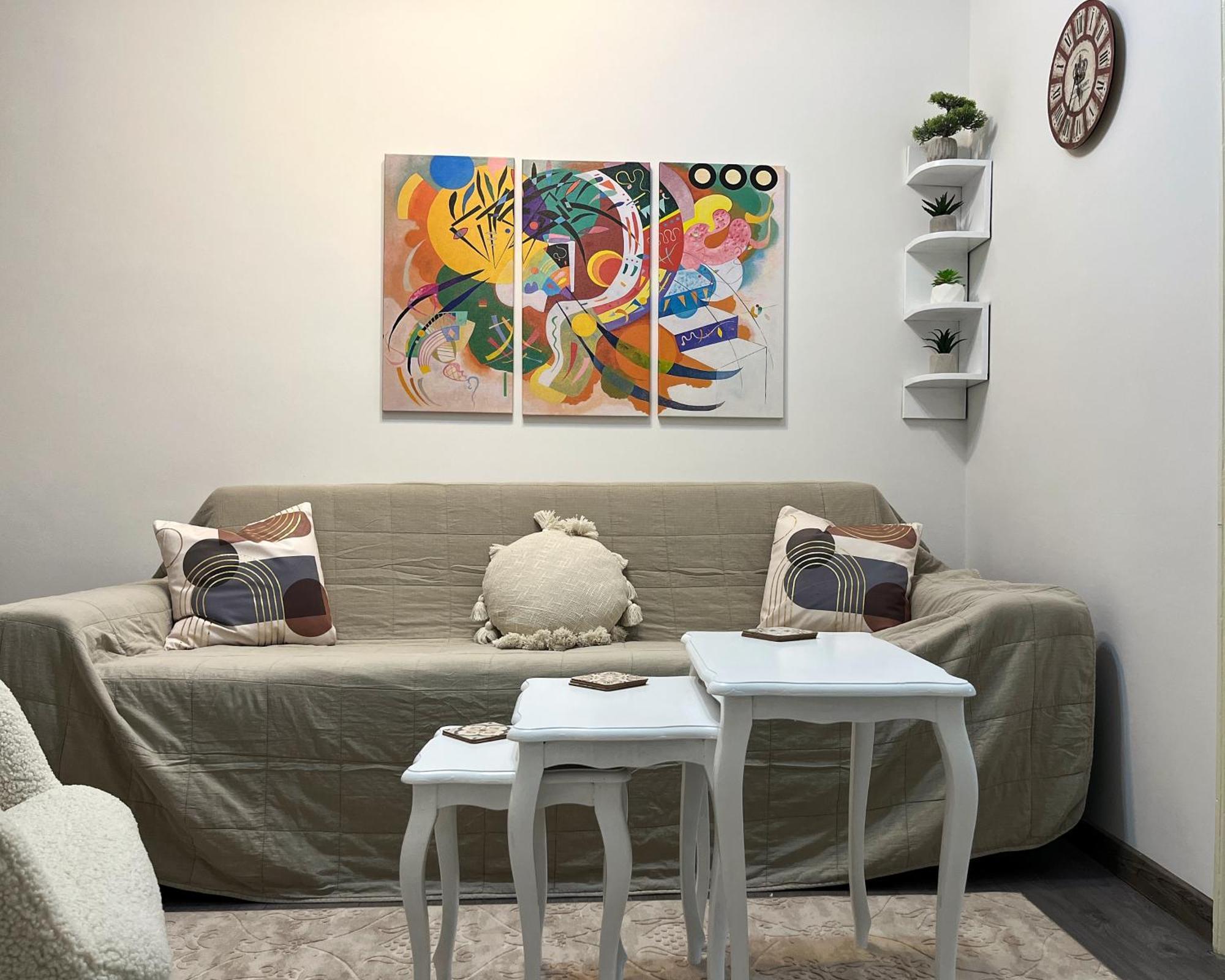 Main Street Retreat Apartment With Free Parking Saraybosna Dış mekan fotoğraf