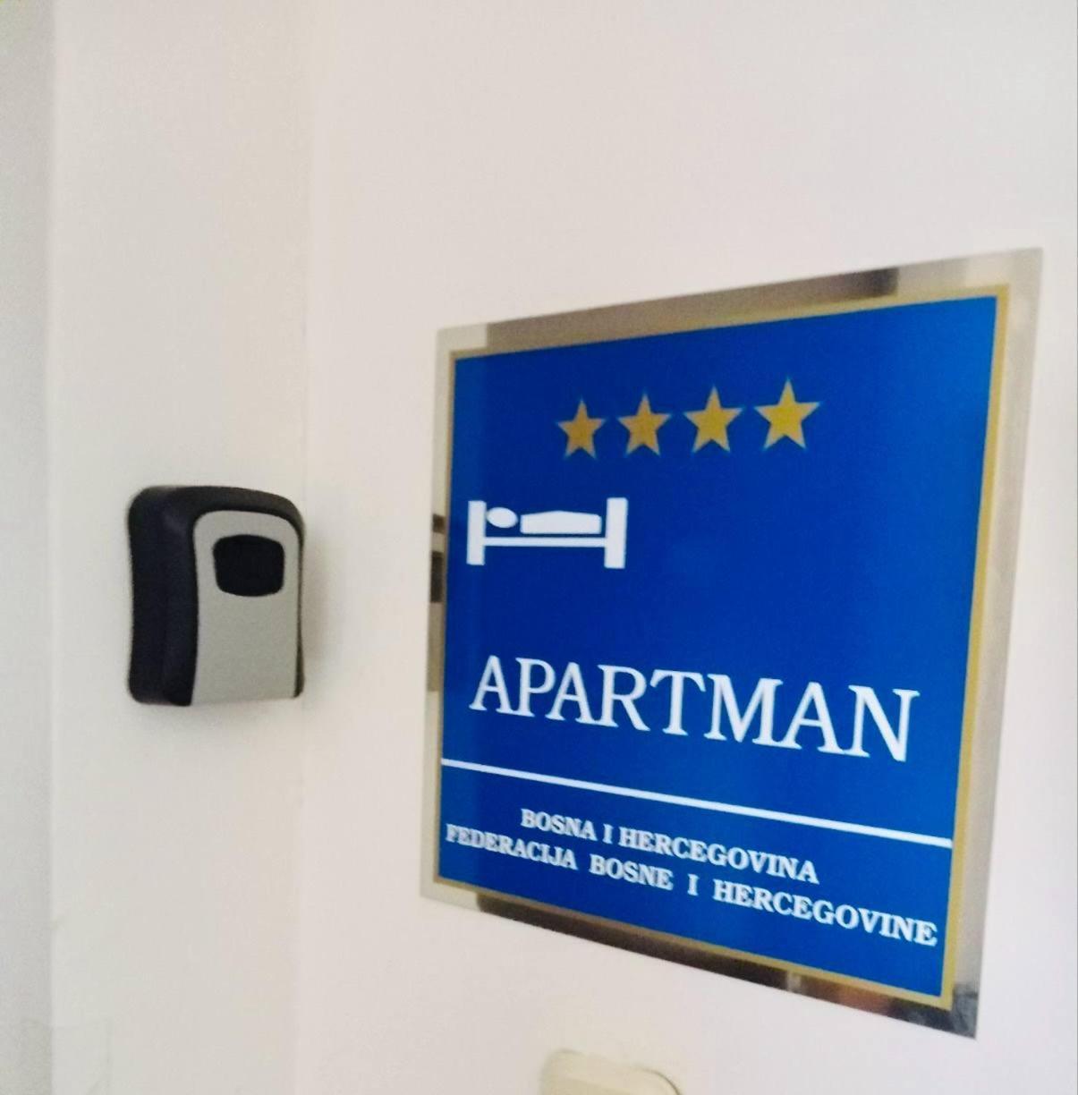 Main Street Retreat Apartment With Free Parking Saraybosna Dış mekan fotoğraf